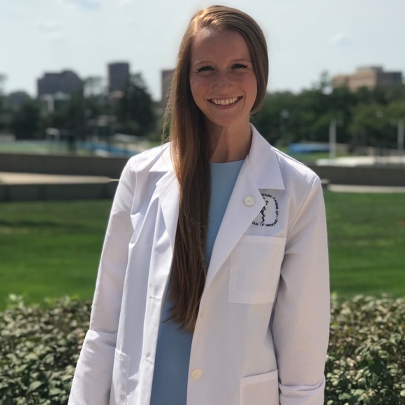 Meet Your Posher, Delaney! - Picture 2 of 5